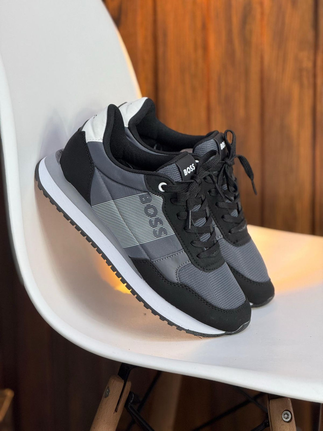 HUGO BOSS NEGRO GRIS HOMBRE