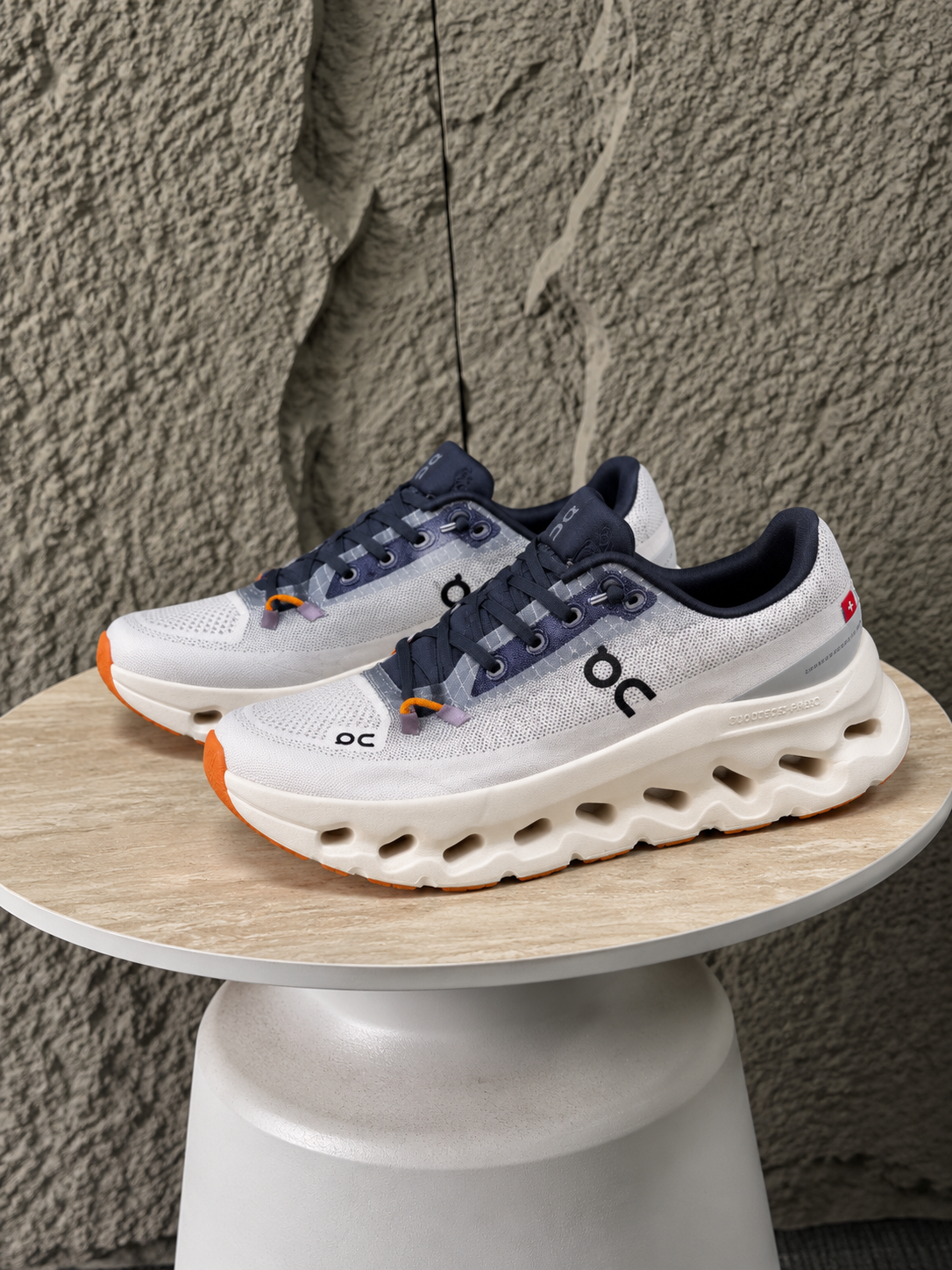 ON CLOUD RUNNER NARANJA