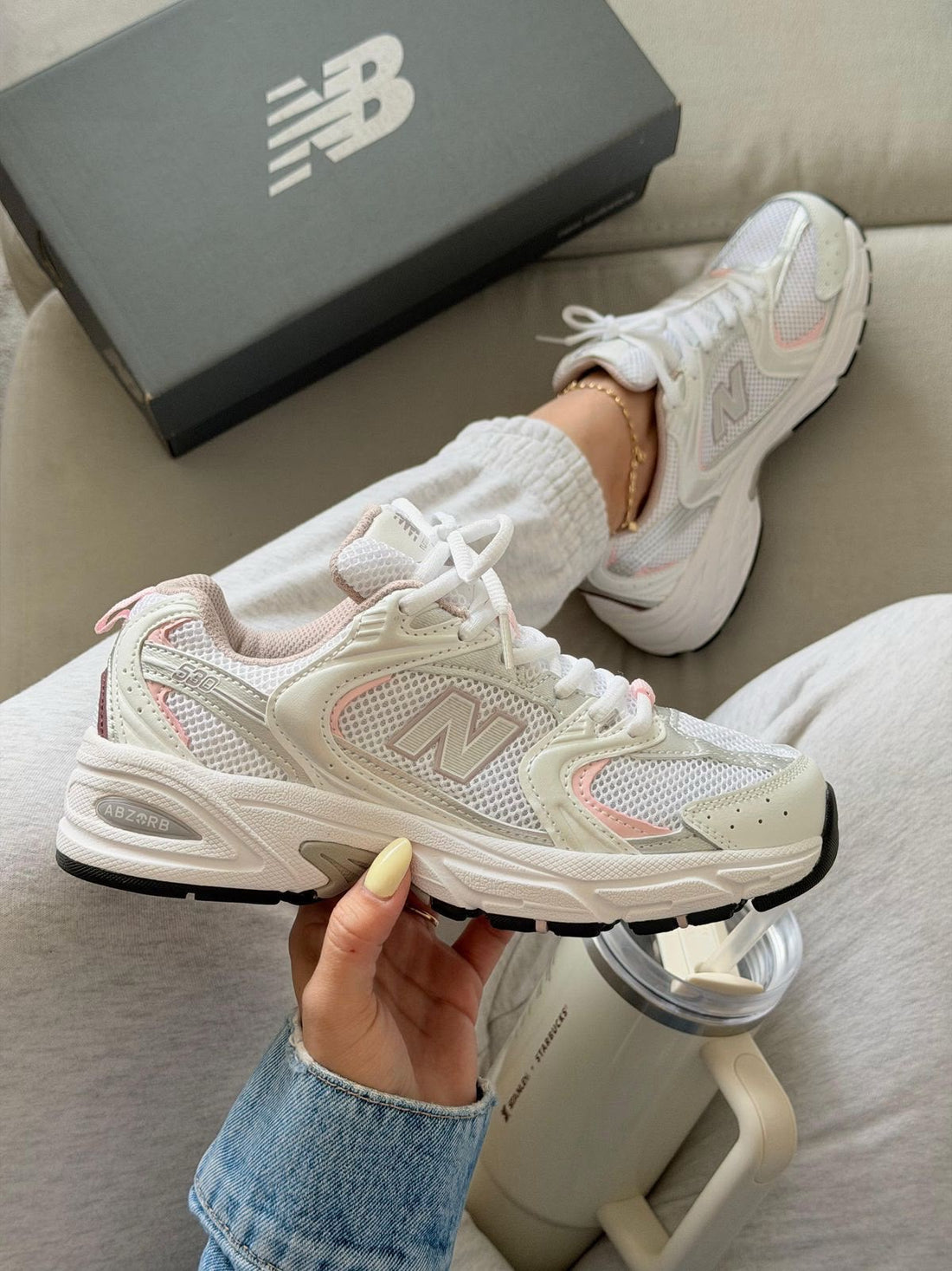 NEW BALANCE 530 GRIS ROSA