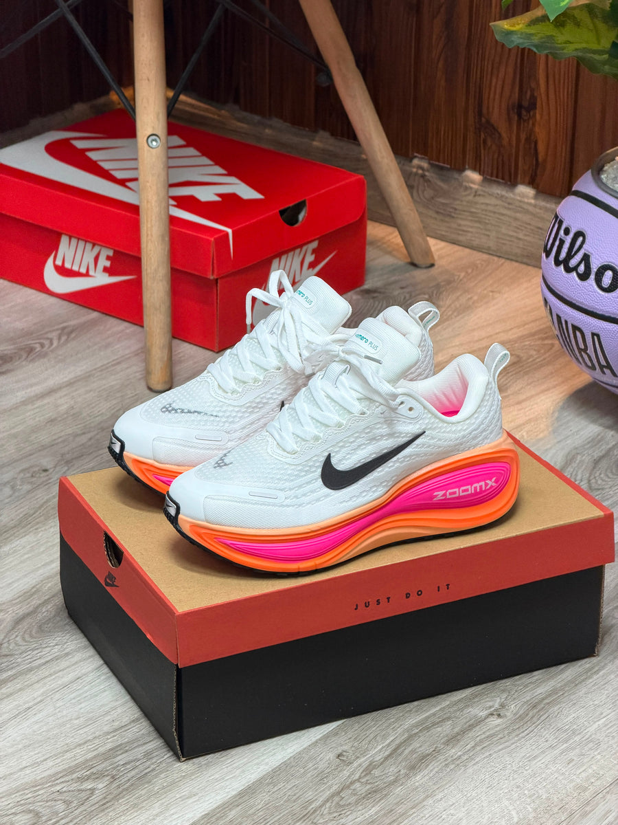 NIKE VOMERO PLUS