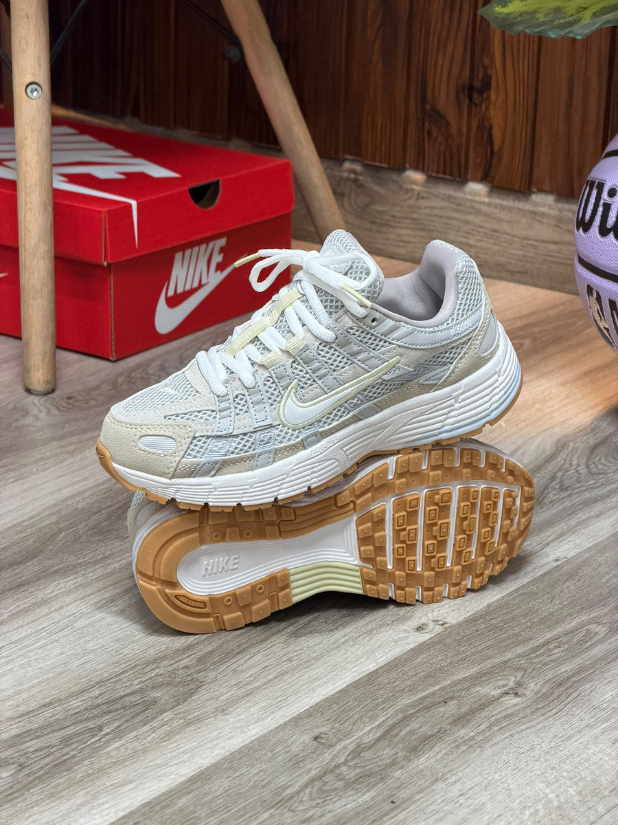 NIKE P6000