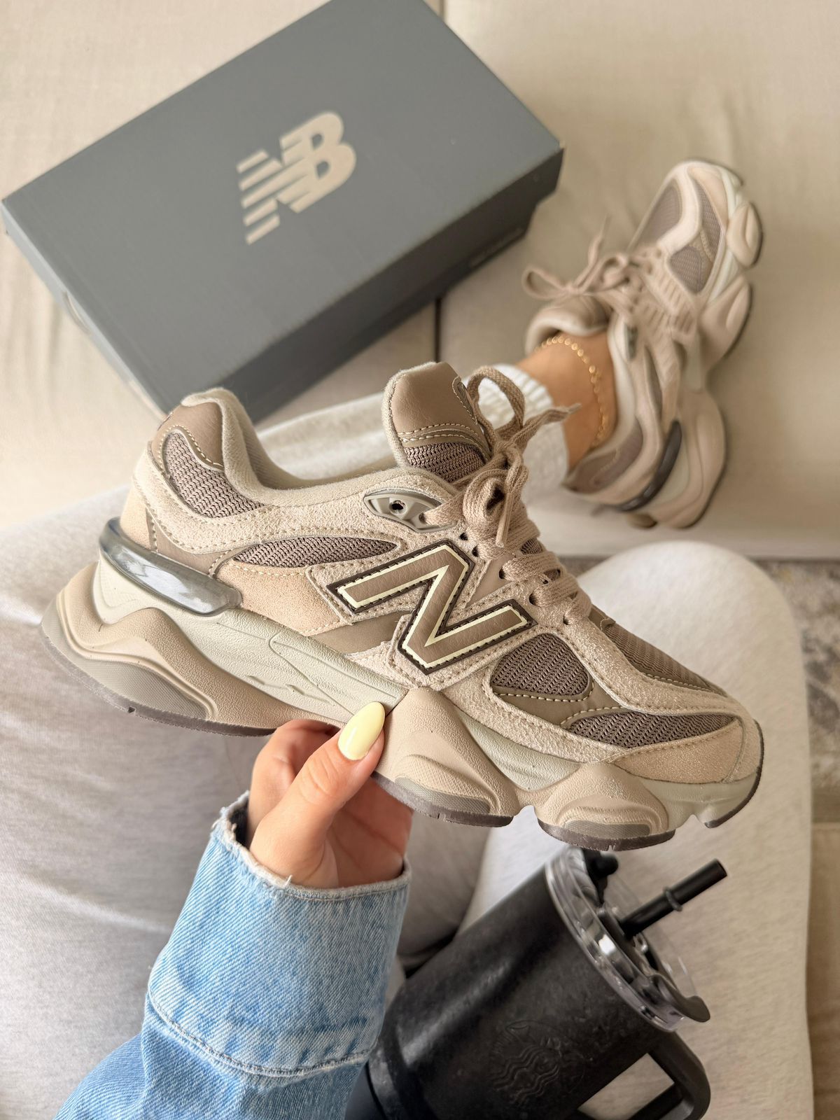 NEW BALANCE 9060 CAFÉ