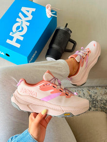 HOKA