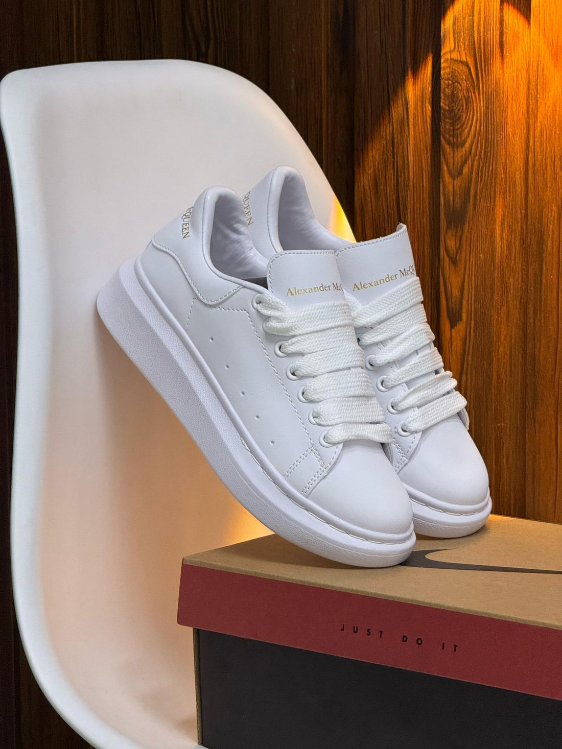 ALEXANDER MCQUEEN
